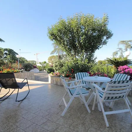 Vista Mare - Con Veranda E Giardino فيلة
